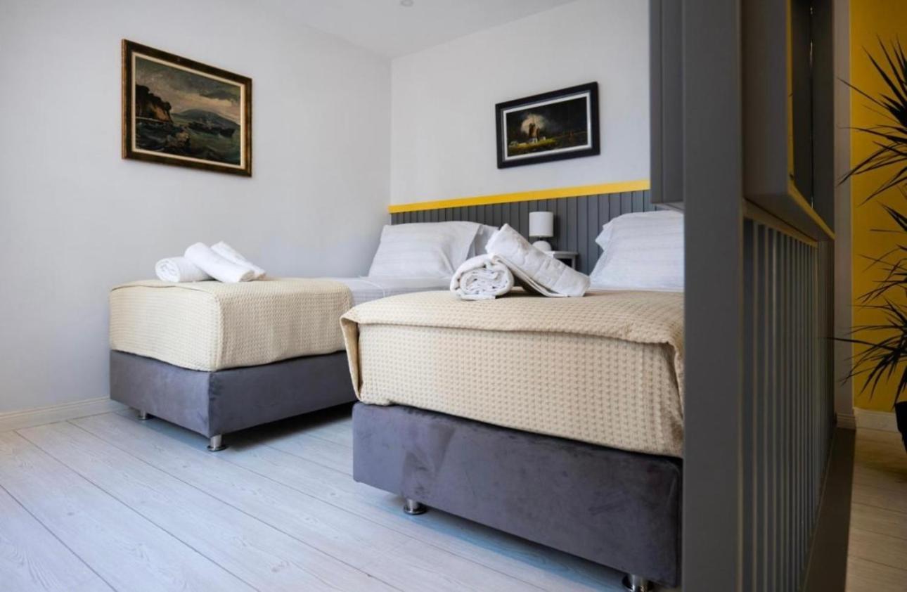 Euphoria Apartments Тирана Экстерьер фото